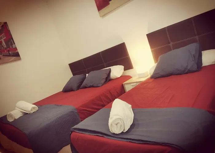 Arvin Hostal