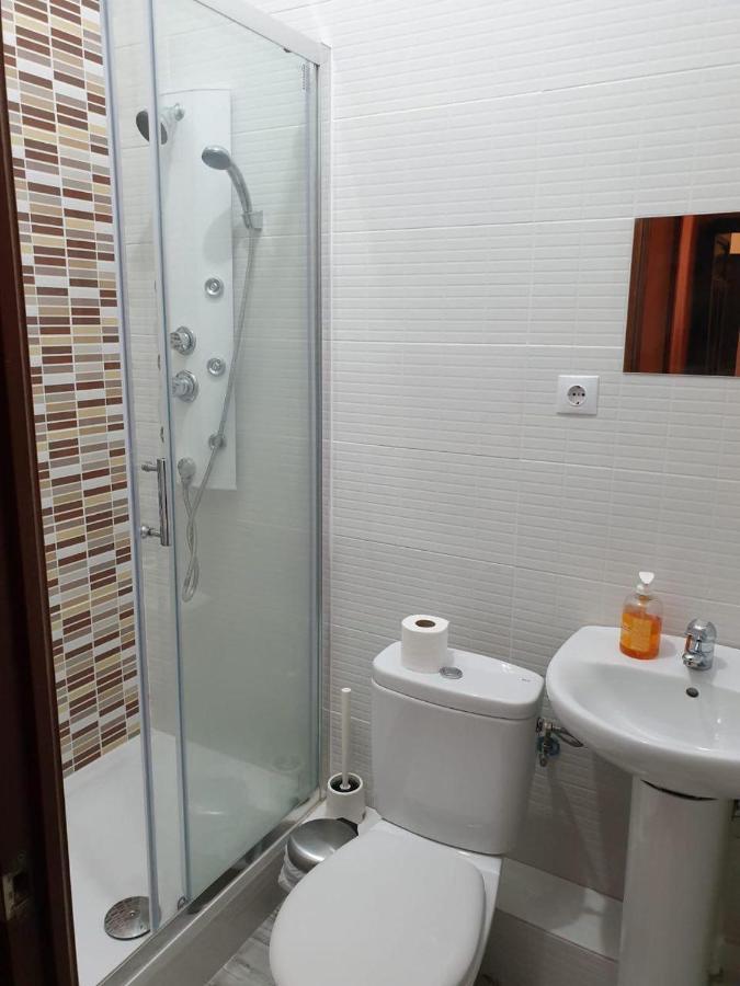 Arvin Hostal Pensjonat *