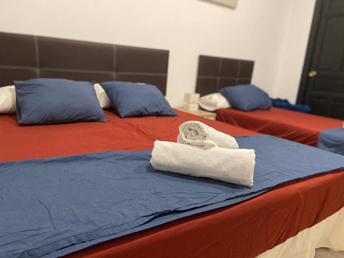 Arvin Hostal Pensjonat Madryt