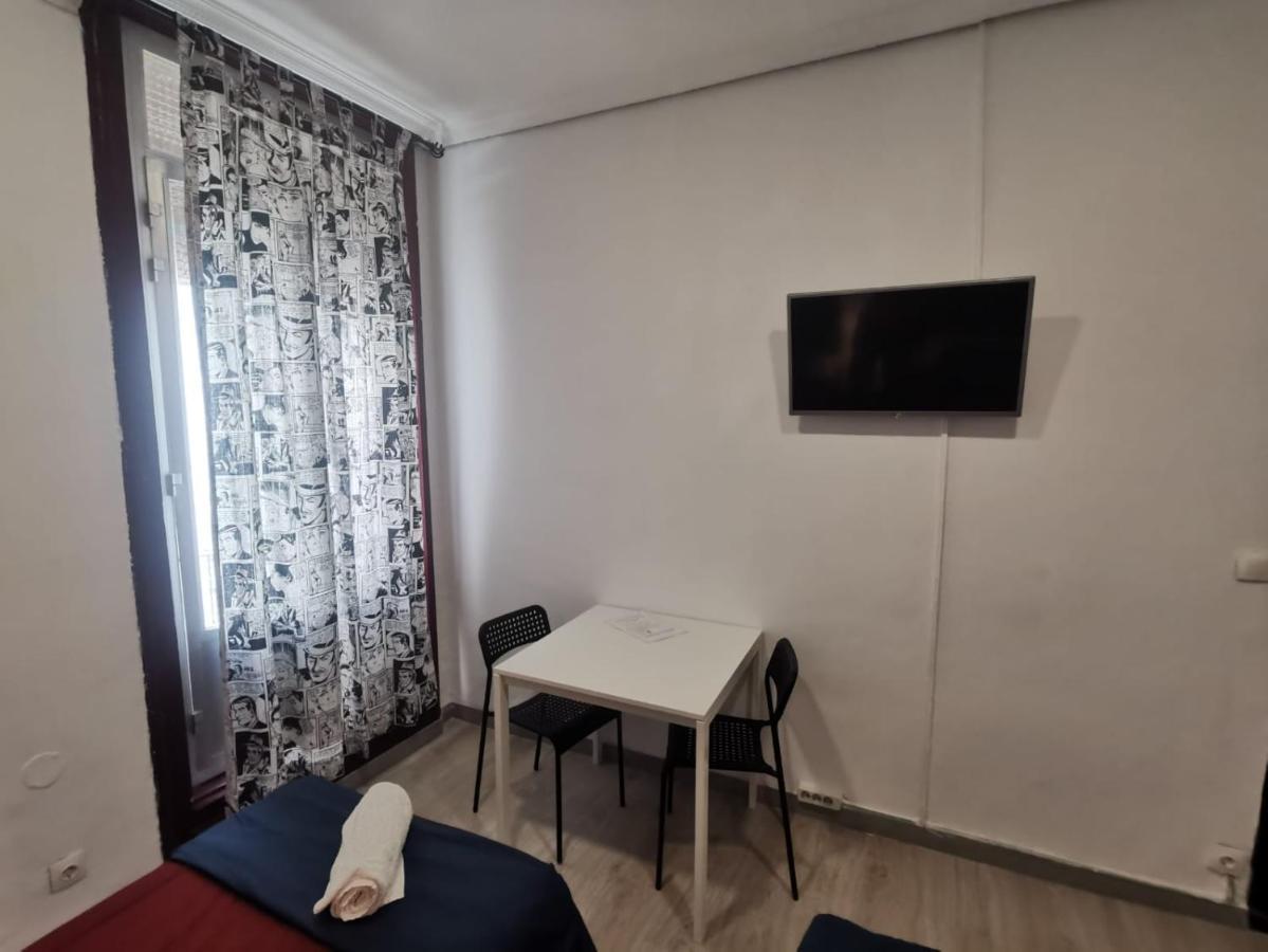Pensjonat Arvin Hostal Madryt