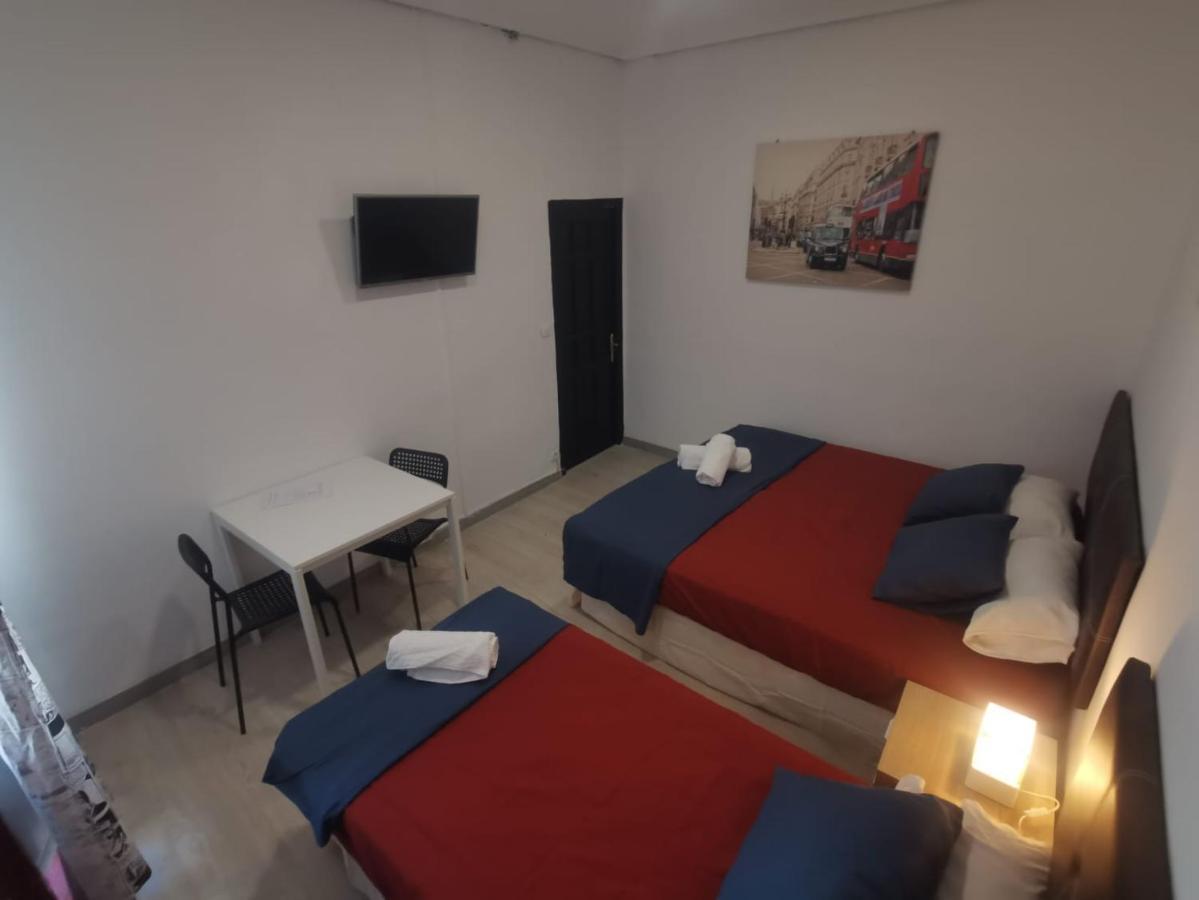 Arvin Hostal Pensjonat