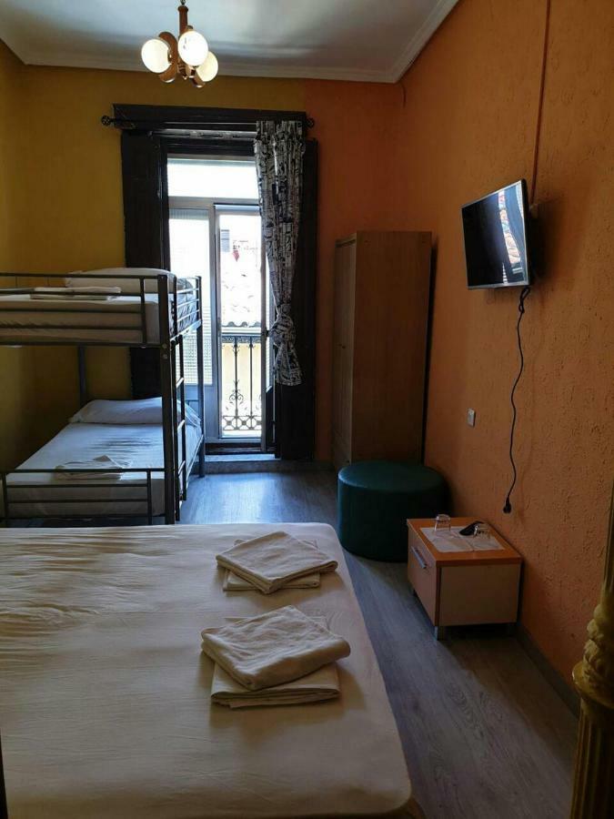 Arvin Hostal Pensjonat