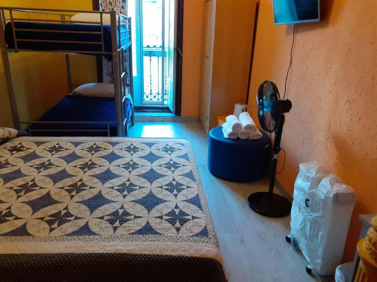 Pensjonat Arvin Hostal Madryt